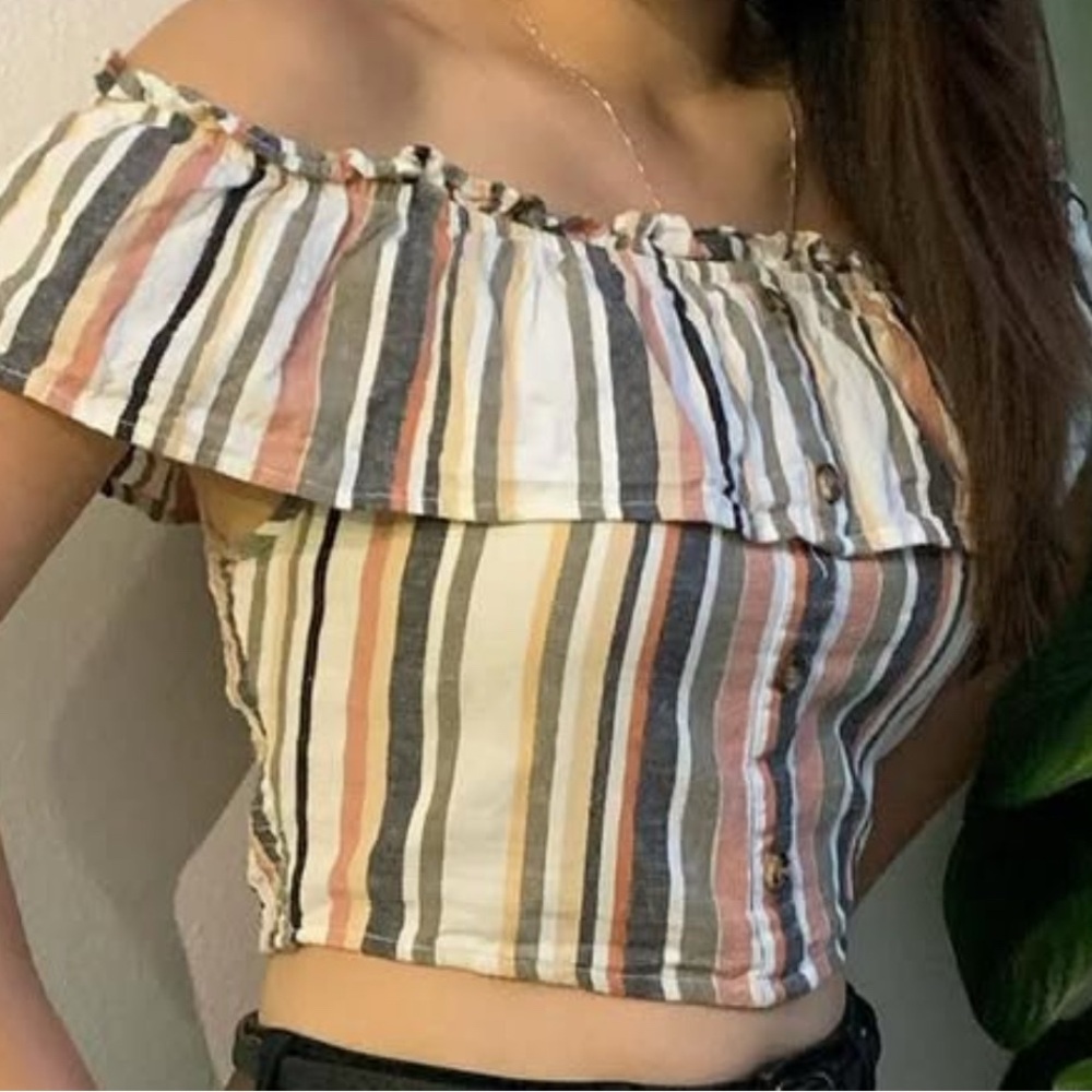 Striped multi colored Off-Shoulder cotton w/stretch Top medium